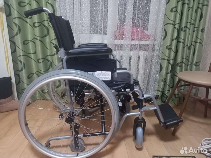 Кресло коляска инвалидная новая