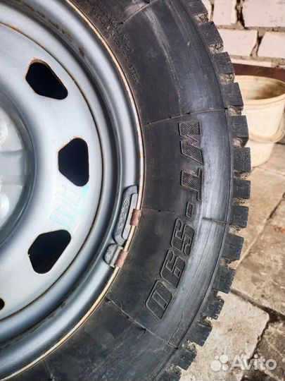 Nortec WT 590 215/65 R16