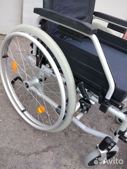 Инвалидная коляска новая