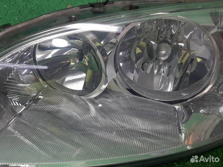 Фара левая Ford Mondeo 3 2002