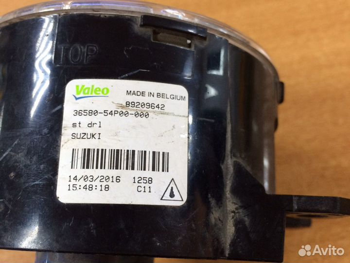 Suzuki Vitara 2 Фара противотуманная