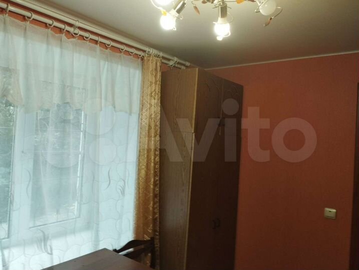 2-к. квартира, 42 м², 1/5 эт.