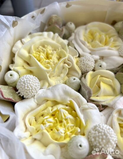 Букет из зефирных тюльпанов