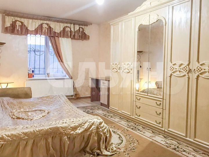 Дом 121,9 м² на участке 2,6 сот.