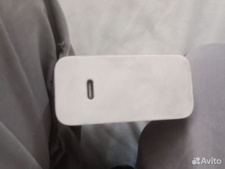 Блок питание для ноутбука 10-240v 50/60Hz 1.8A