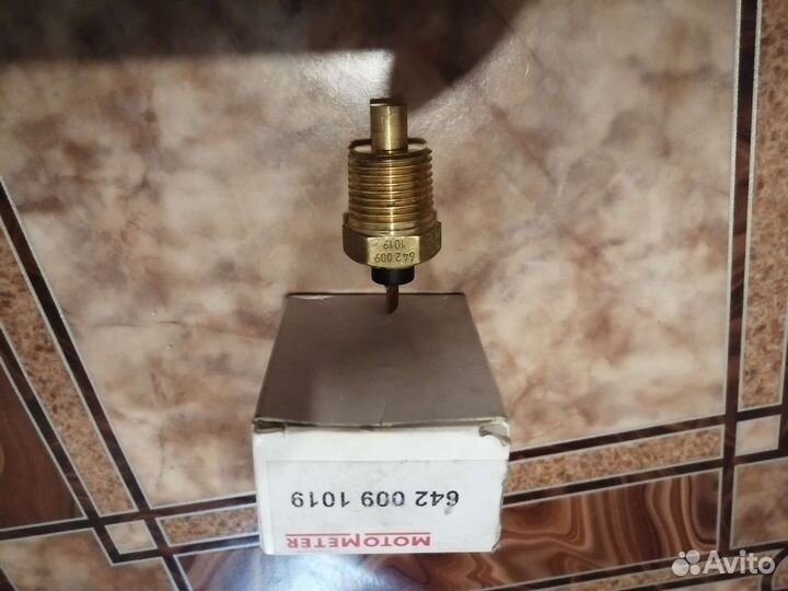 Датчик температуры до 150 градусоврезьба 1/2-14