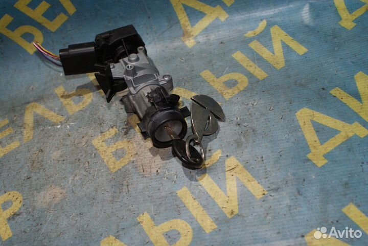 Замок зажигания с ключами Chrysler Voyager 4