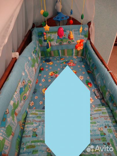 Бортики в кроватку