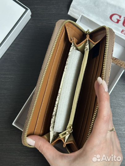 Кошелек женский guess