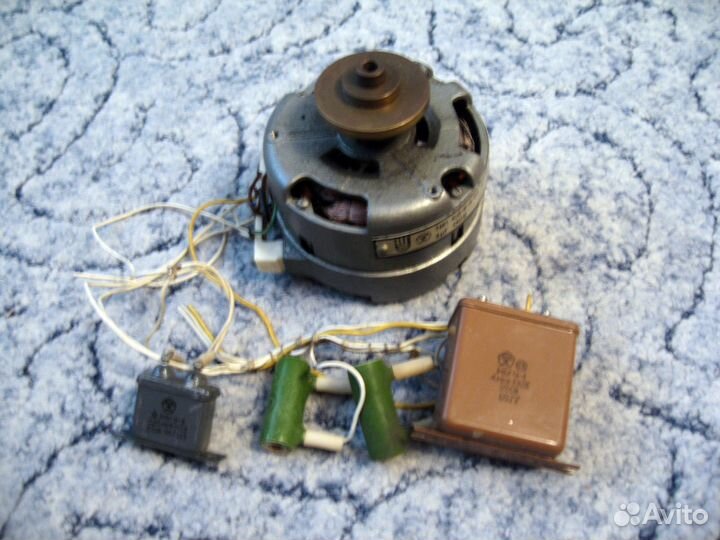 Магнитофон Ростов 102. Запчасти