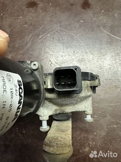 Мотор стеклоочистителя Scania 6 2558026