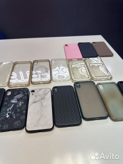 Чехлы для iPhone XR