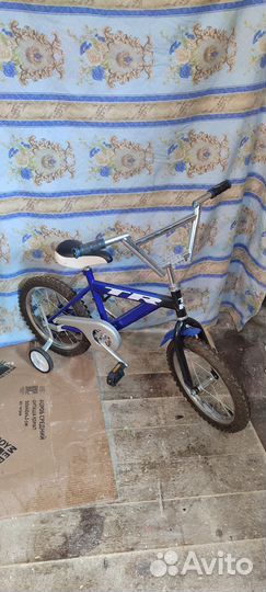 Детский велосипед 16