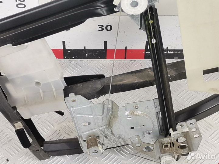 Стеклоподъемник Audi A4 B5 рест. 2000 8D0839399A