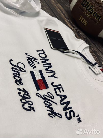 Футболка Tommy jeans