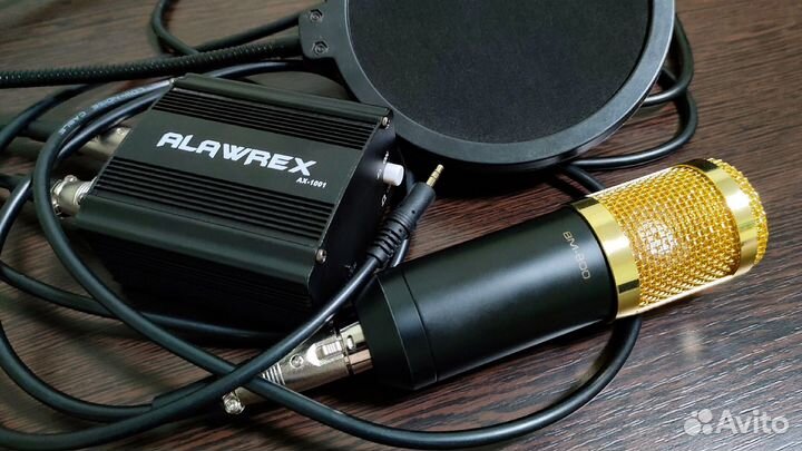 Студийный конденсаторный микрофон BM-800