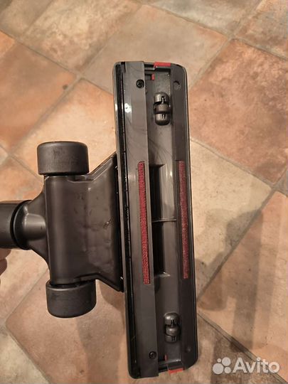 Пылесос dyson