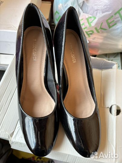 Новые женские туфли