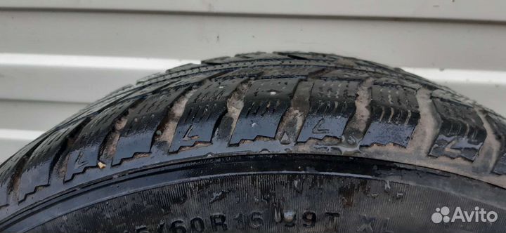 Bridgestone Blizzak W960 215/60 R16