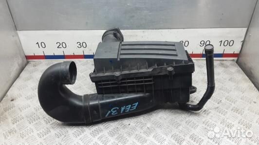 Корпус воздушного фильтра volkswagen passat CC (EE