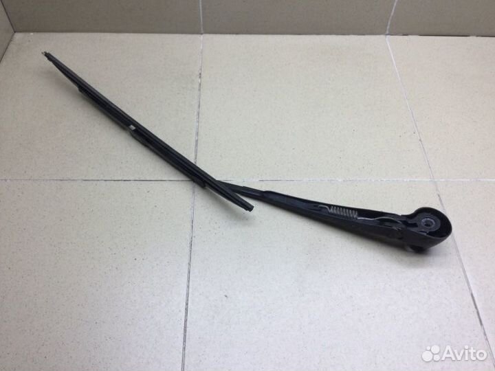 Поводок стеклоочистителя заднего Volkswagen Caddy