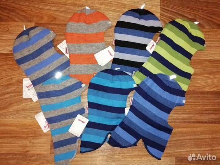 Новый Зимний Шлем beezy,полосы,р.2(ог 50-53)