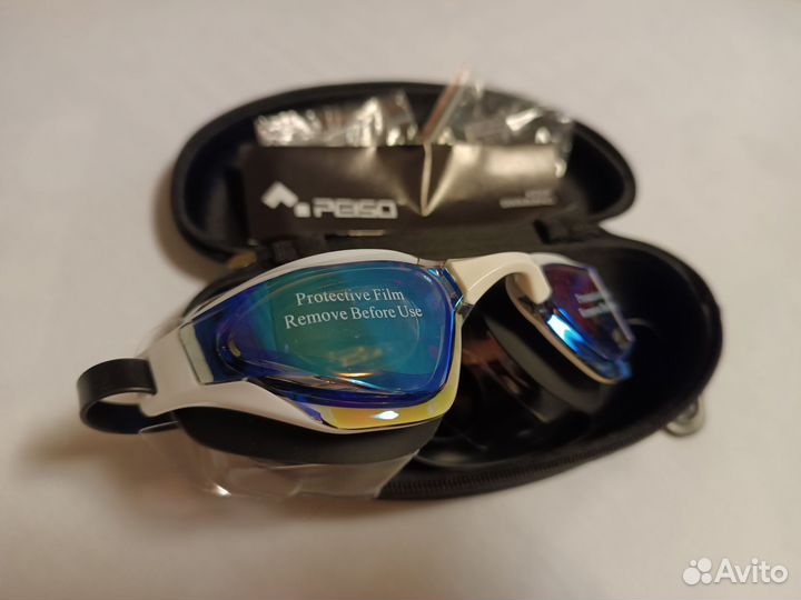 Очки для плавания