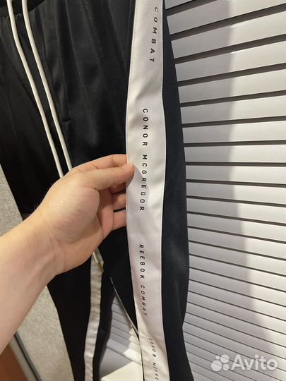 Reebok Conor McGregor Combat спортивные штаны