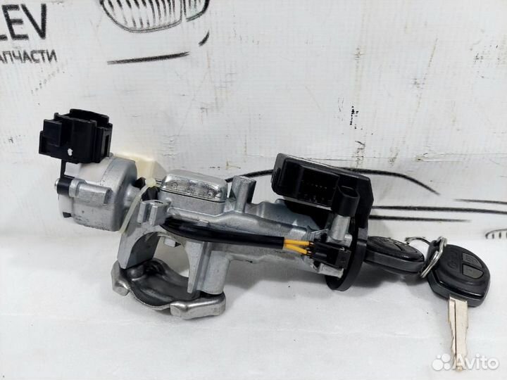 Замок зажигания Grand Vitara 2005-2015 Suzuki Gran
