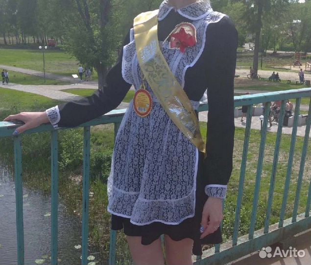 Фартук и платье на последний звонок