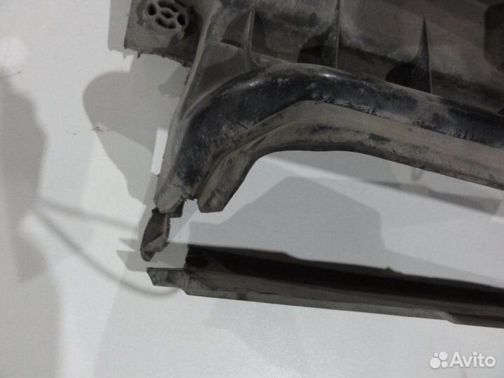 Кожух радиатора Mercedes-Benz Ml W164 113.964.30