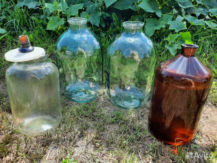 Стеклянные бутыли
