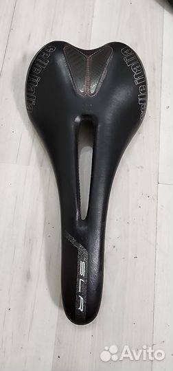 Седло Selle Italia SLR Kit Carbonio Flow (130мм)