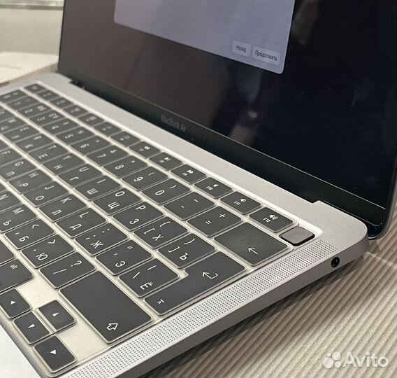 MacBook Air 13 M1 2020 8/256 Идеал