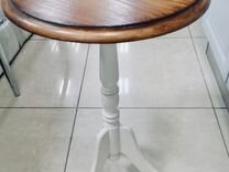 Круглый кофейный столик в стиле прованс