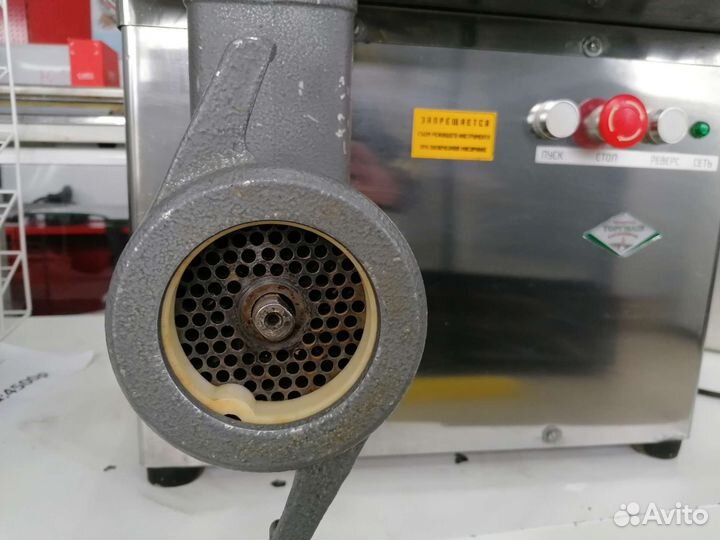 Мясорубка электрическая