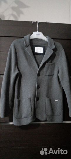 Пиджак р.128 на мальчика