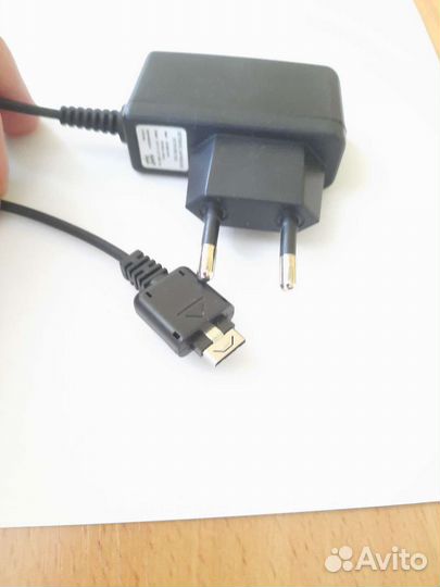 Зарядные устройства, гарнитуры, дата-кабели