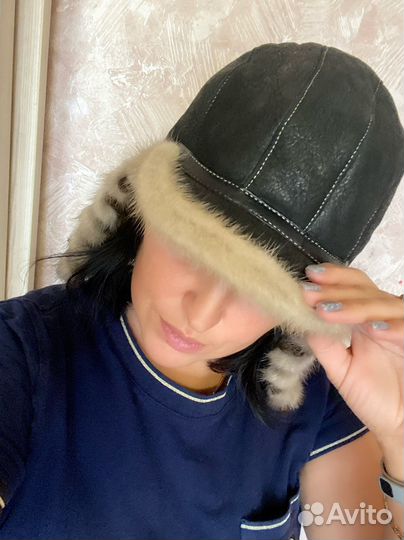 Шапка женская с натуральным мехом
