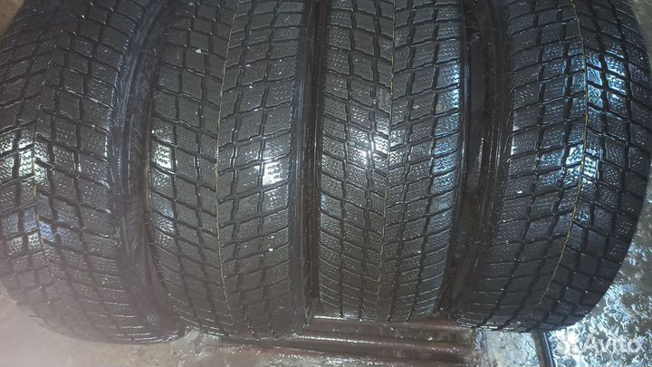Roadstone Winguard SUV 225/60 R17 103H