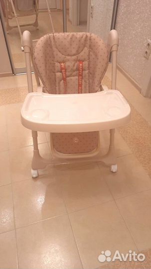 Столик для кормления ребенка Happy Baby