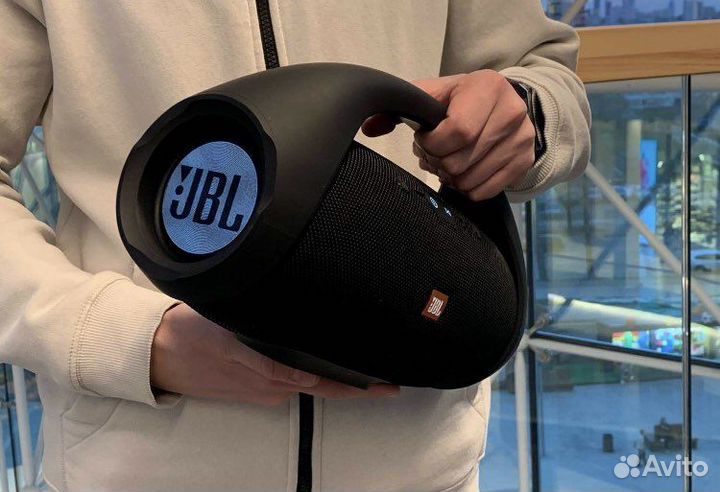 Блютуз колонка с радио