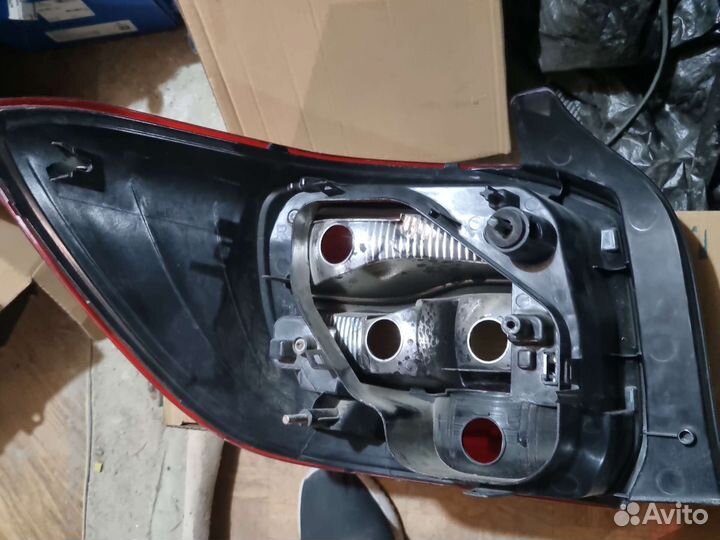 Задние фонари на renault logan