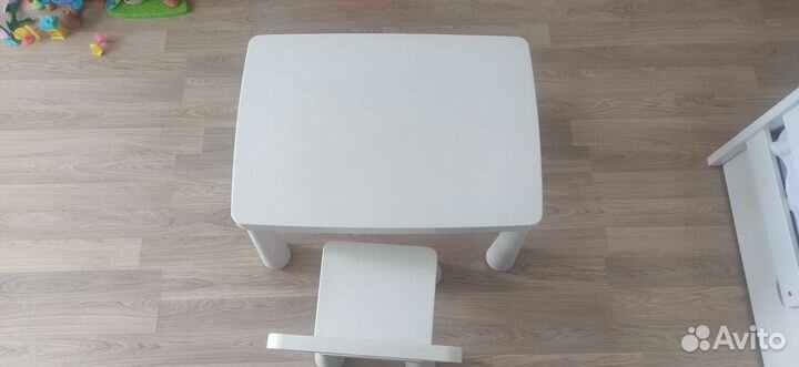 Столик со стульчиком икеа
