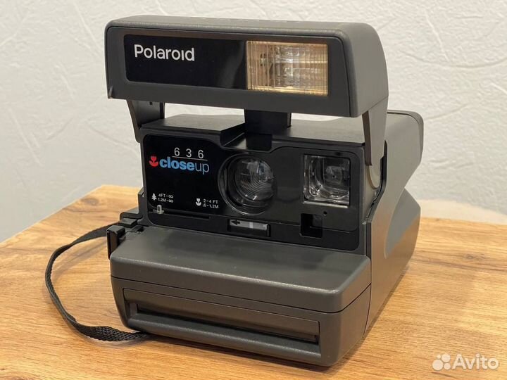Polaroid 636 Closeup
