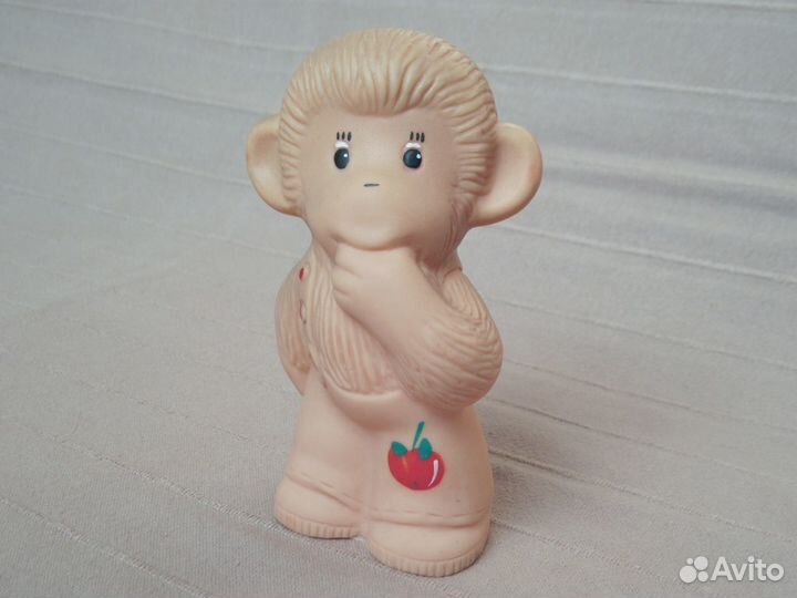 Резиновые игрушки СССР (курица, белка, обезьяна)