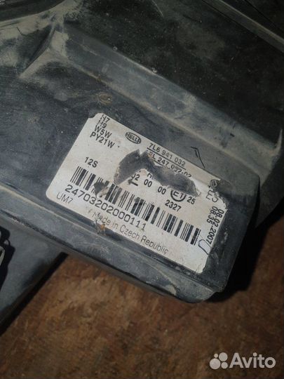 Фара передняя правая Volkswagen Touareg 2007-2010