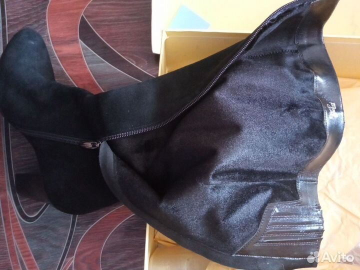 Продам сапоги замшевые Moda Donna