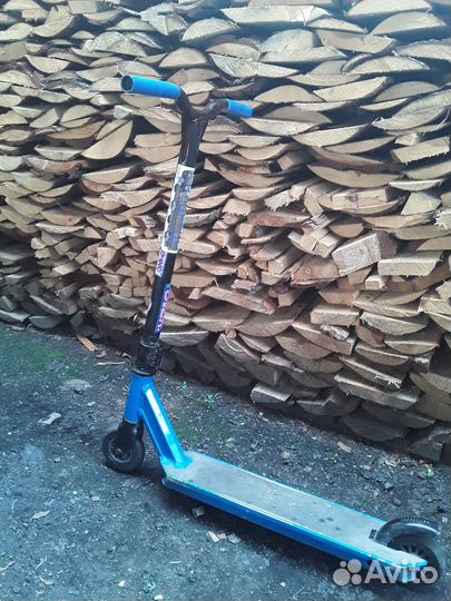 Трюковой самокат