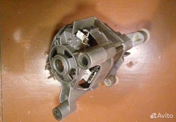 Стиральная машина Siemens advantiq iQ300 запчасти